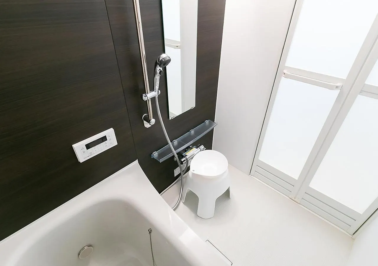 Minn Kamata Prefektura Tokio 3*,